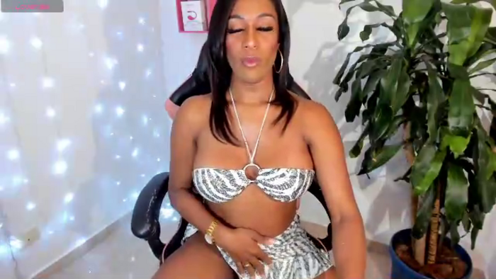 violeta-ebony