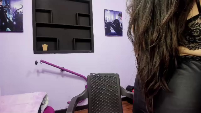 sara-squiirt