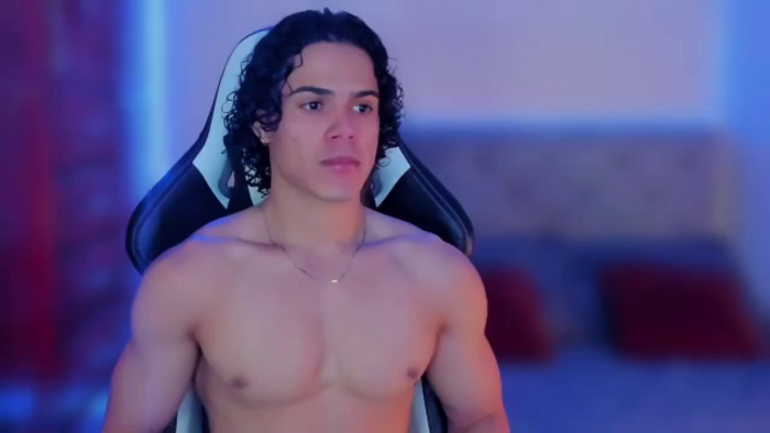 travis-lewis