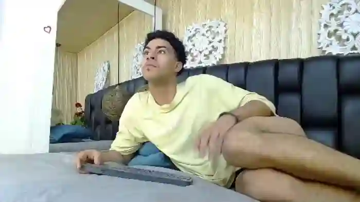 2024/07/24/flirt4free-zack-diimitri-14-07-45