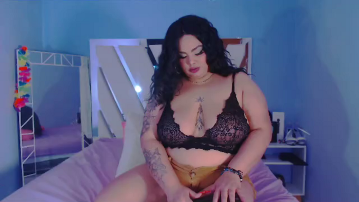 stefany-hernandez