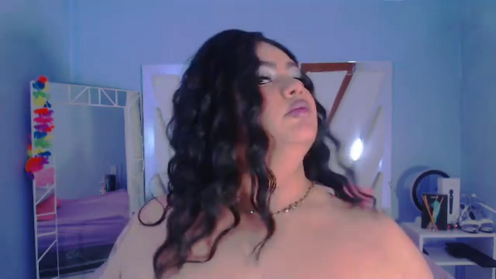 stefany-hernandez