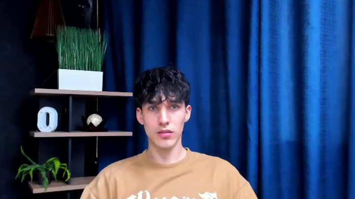 noah-brigth