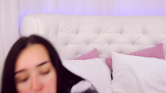 zoe-niickels