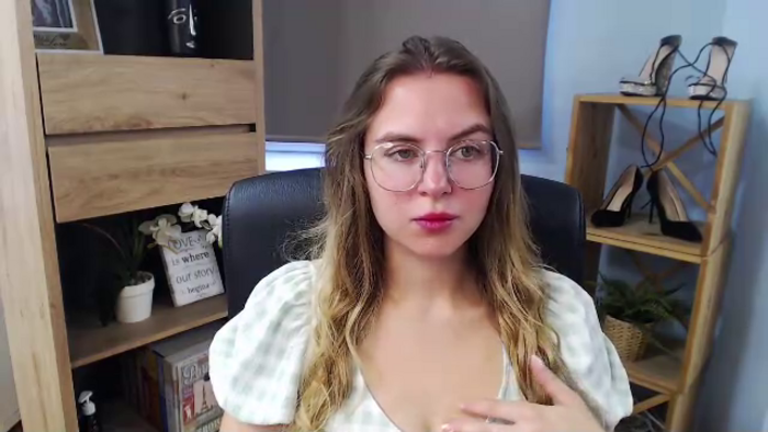 zoey-starx
