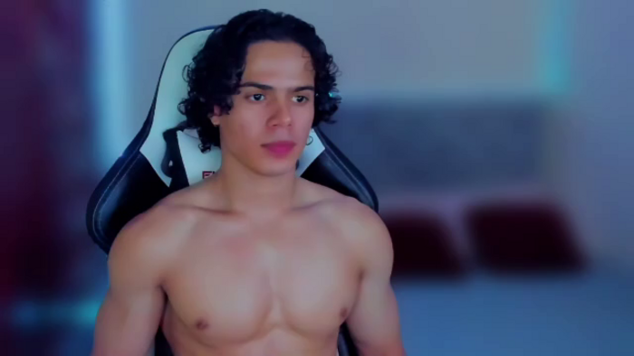 travis-lewis