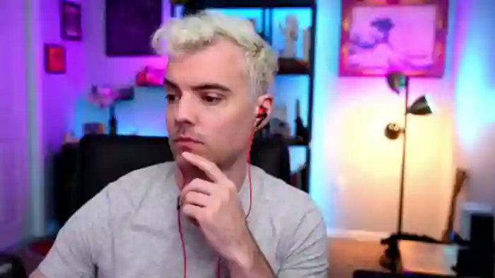 2024/07/30/flirt4free-max-hughes-01-30-58