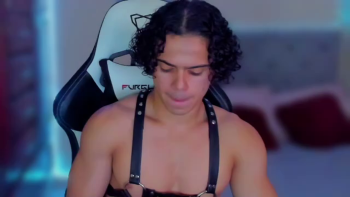 travis-lewis