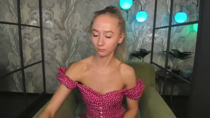 victoria-riddle
