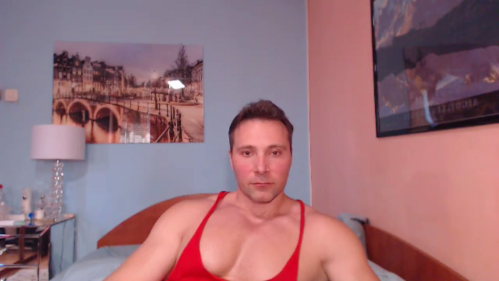 hunky-muscle