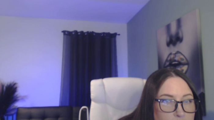 tia-bella