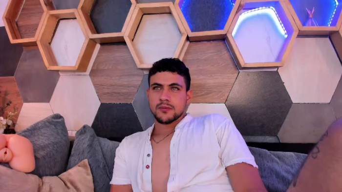 paul-riveraa