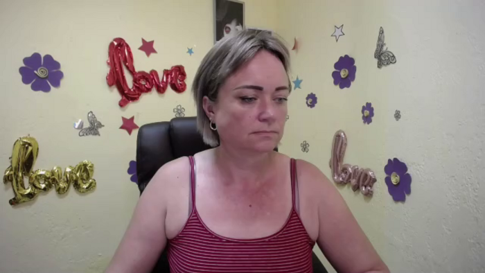 sneaky-kate
