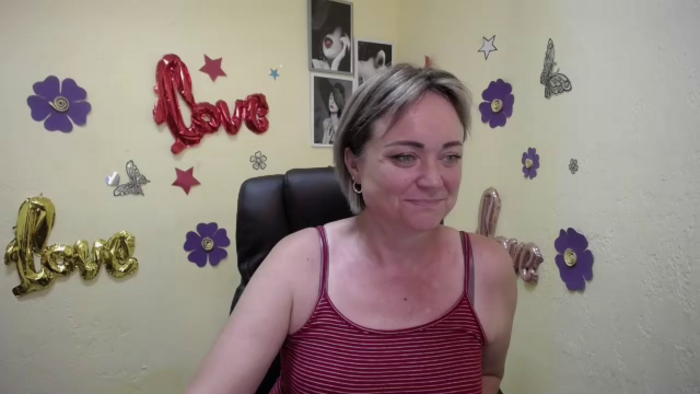 sneaky-kate