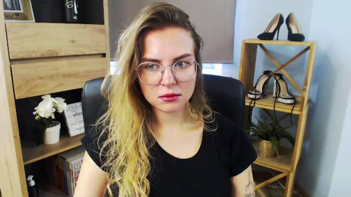 zoey-starx