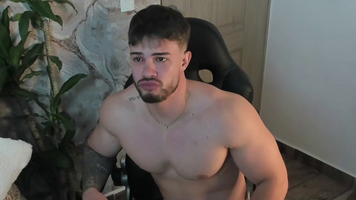 valenthino-king
