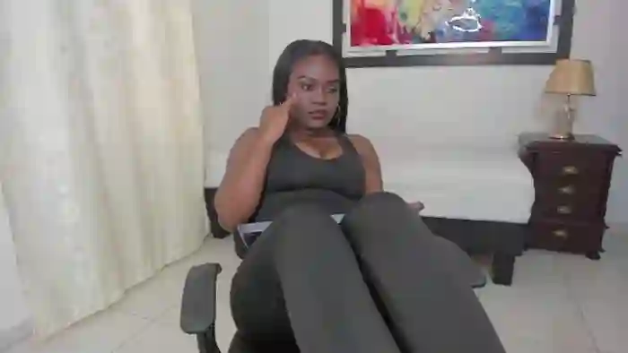 2024/08/08/flirt4free-khaleesi-laylee-08-41-39