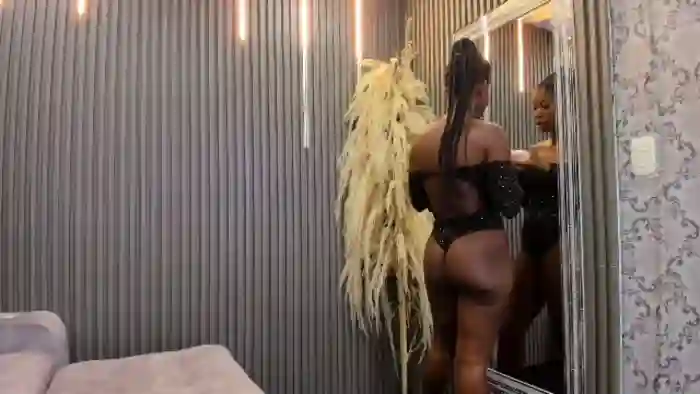 2024/08/08/flirt4free-michelle-flores-08-09-08