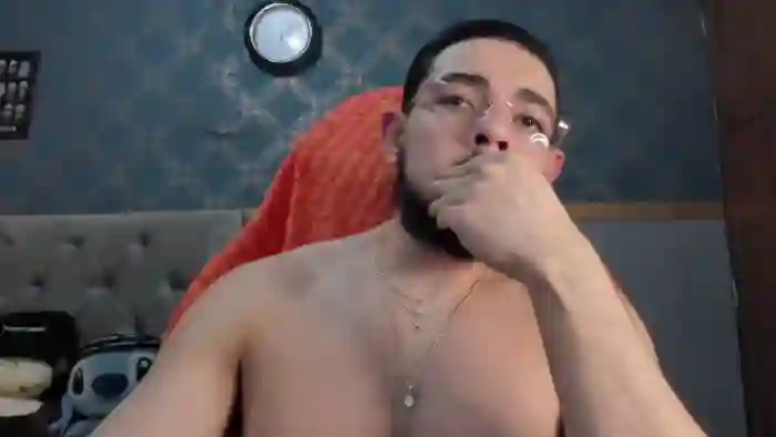 2024/08/08/flirt4free-luigi-white-21-35-43