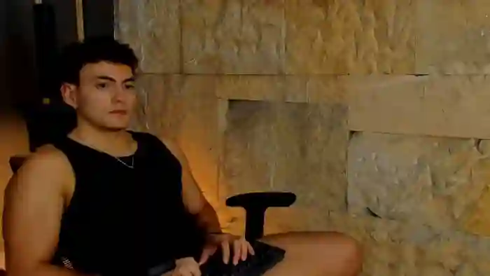 2024/08/08/flirt4free-scott-holt-00-20-04