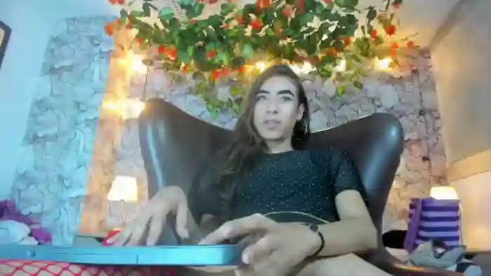 2024/08/08/flirt4free-kalanys-flores-00-34-57