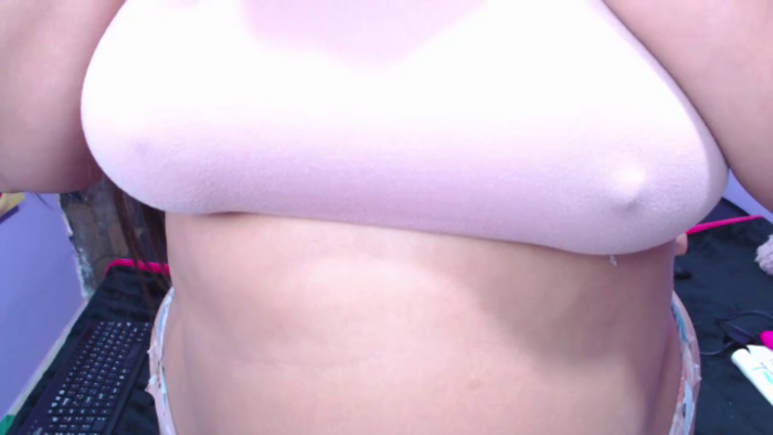 luisana-boobs