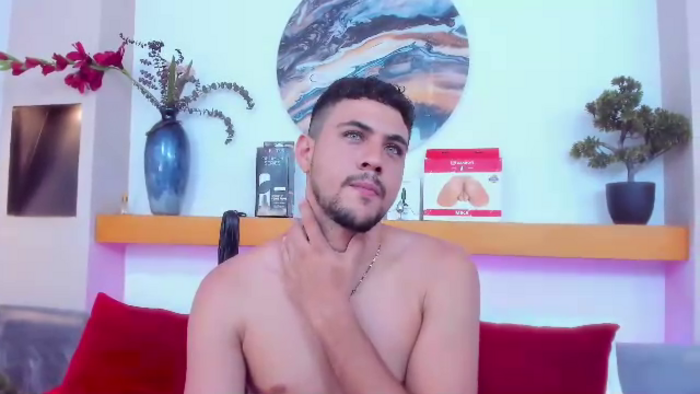 paul-riveraa