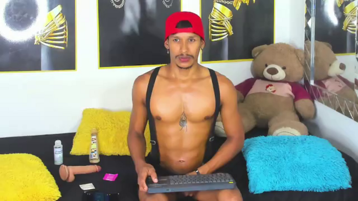 stiven-browm