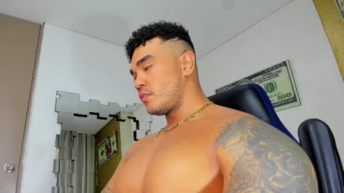 zeus-strong