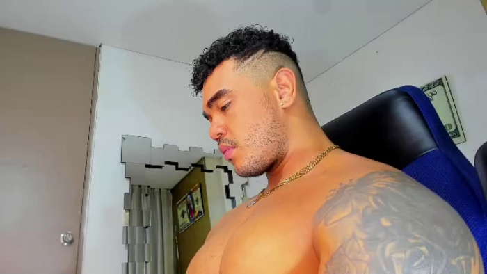 zeus-strong