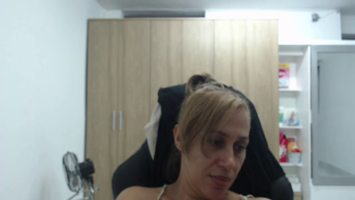 roxana-mature