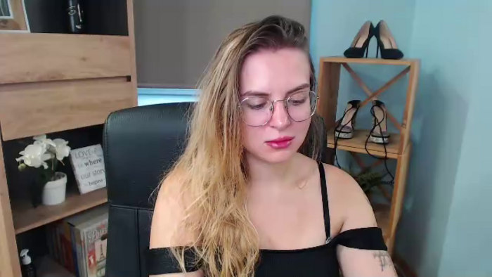 zoey-starx