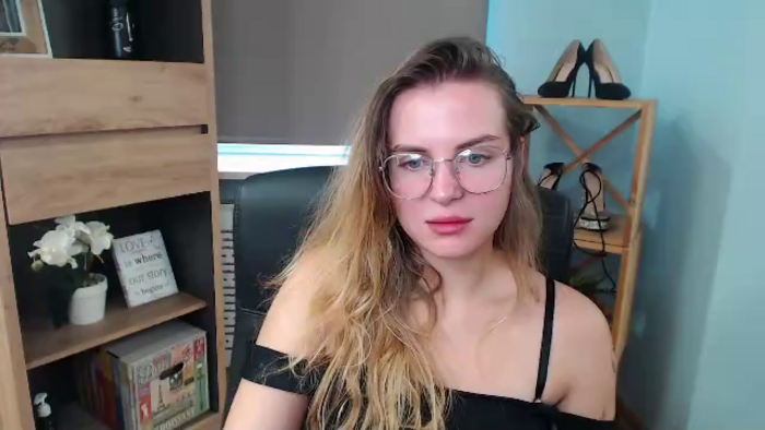 zoey-starx