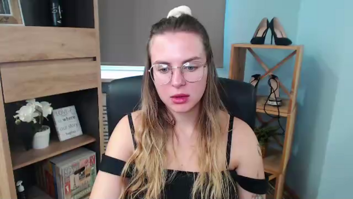 zoey-starx