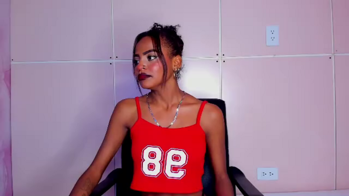 hylari-banks