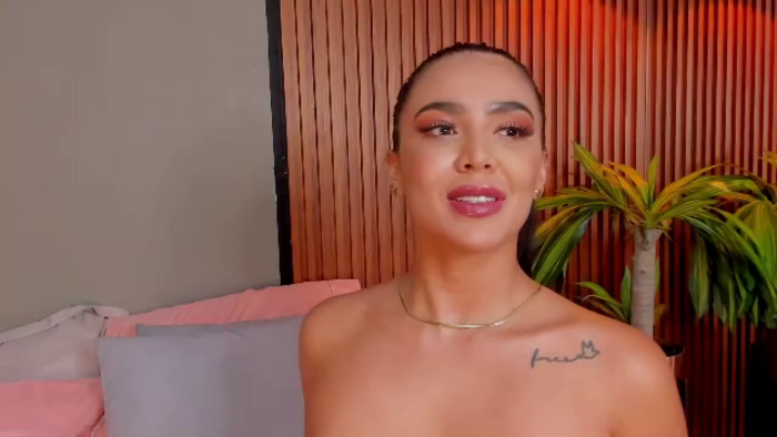 samanthaa-fox