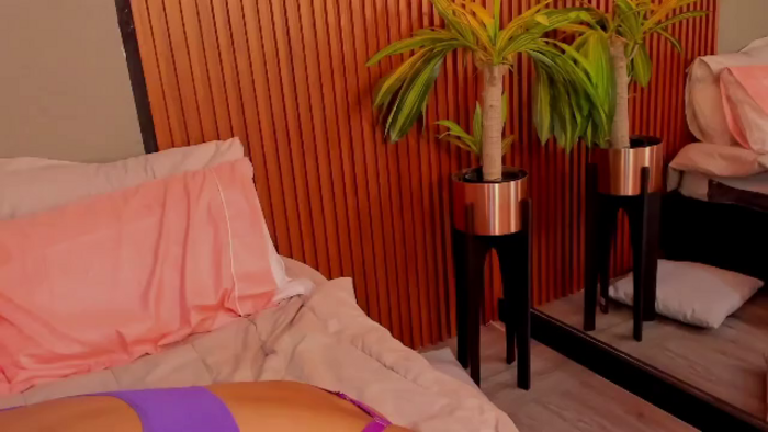 samanthaa-fox