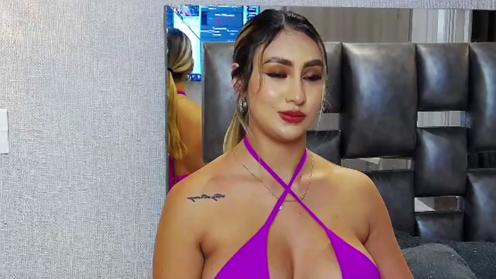 samantha-dumont