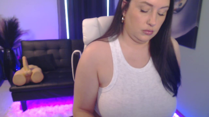 tia-bella