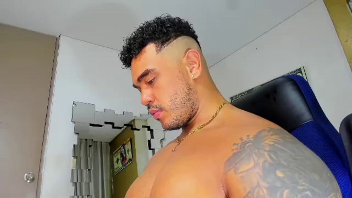 zeus-strong