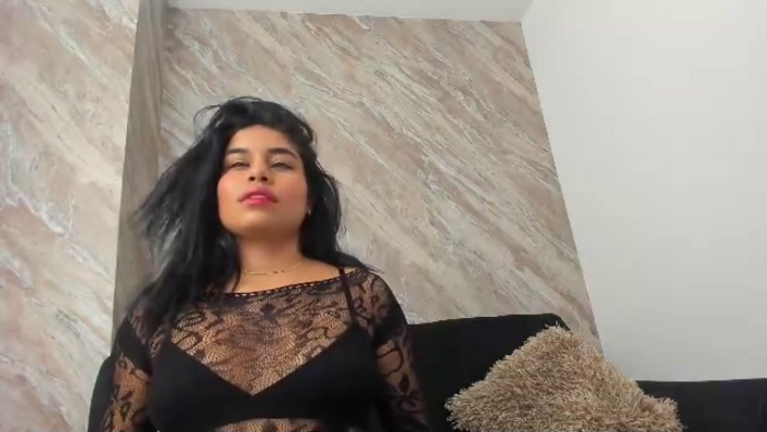 valeria-doll
