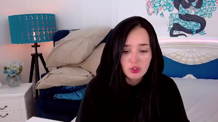 zoe-niickels