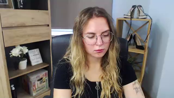 zoey-starx