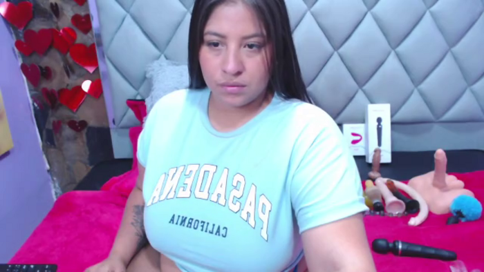 luisana-boobs
