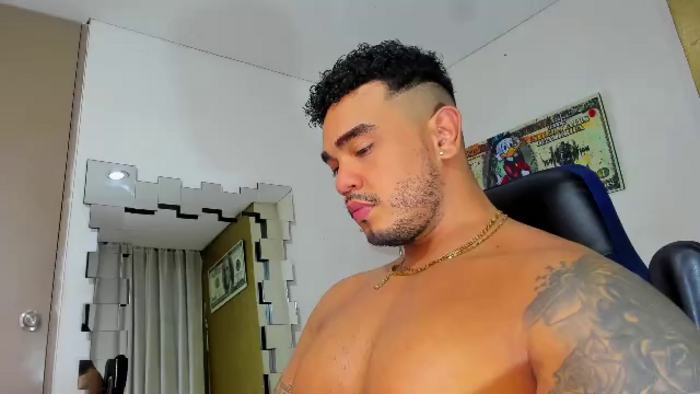 zeus-strong