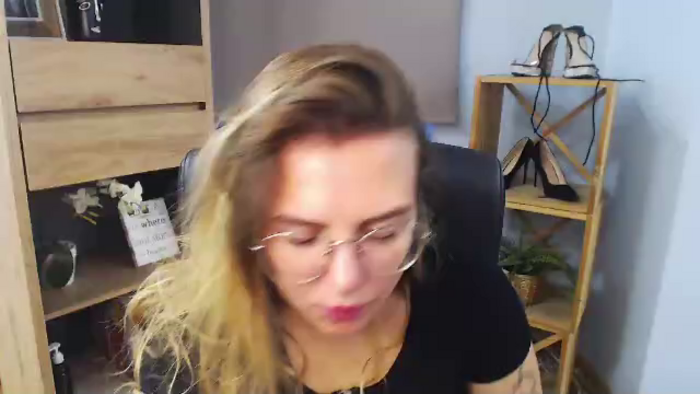 zoey-starx
