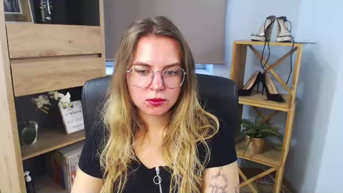 zoey-starx