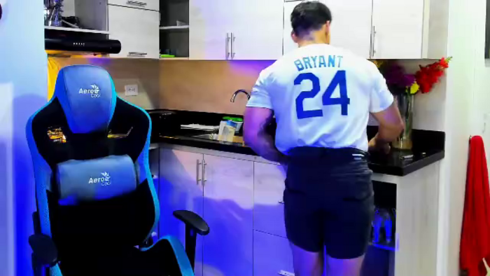 titan-jones