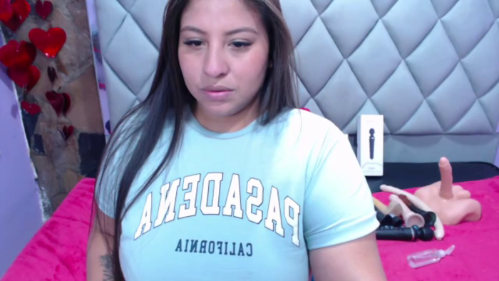 luisana-boobs