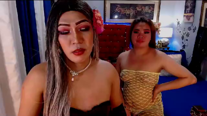 samantha-and-alisha